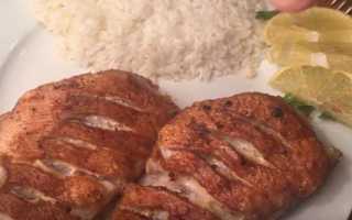 Окунь речной тушеный с луком и морковью. Морской окунь на сковороде тушеный с овощами
